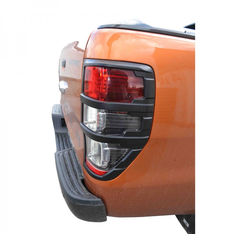 ΟΠΙΣΘΙΕΣ ΓΡΙΛΙΕΣ ΦΑΝΑΡΙΩΝ ΣΕ ΜΑΤ ΜΑΥΡΟ GR104 BL FORD RANGER T6 2012+ , T7 2017+& T8 2020+