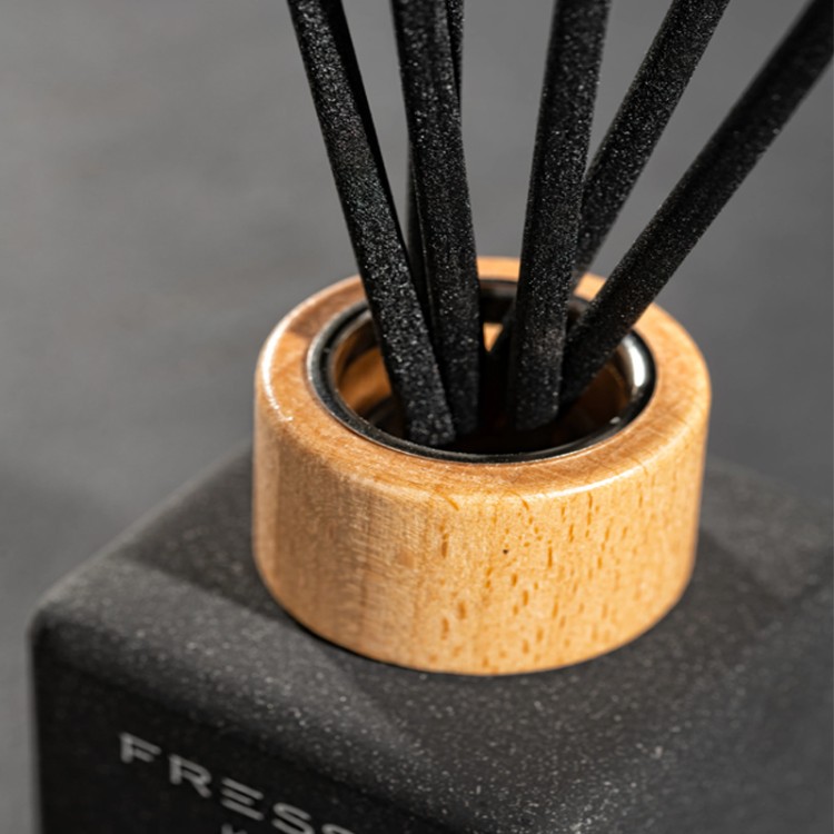 Fresso - Αρωματικό Χώρου με Στικ Molise 100 ml Premium Home Reed Diffuser με FlowScent, Μαύρο Γυάλινο Μπουκάλι και Μαύρα Στικ από Fiberglass - 1 Τεμ. (390020/FRE) Fresso - Αρωματικό Χώρου με Στικ Molise 100 ml Premium Home Reed Diffuser με FlowScent, Μαύρο Γυάλινο Μπουκάλι και Μαύρα Στικ από Fiberglass - 1 Τεμ. (390020/FRE)