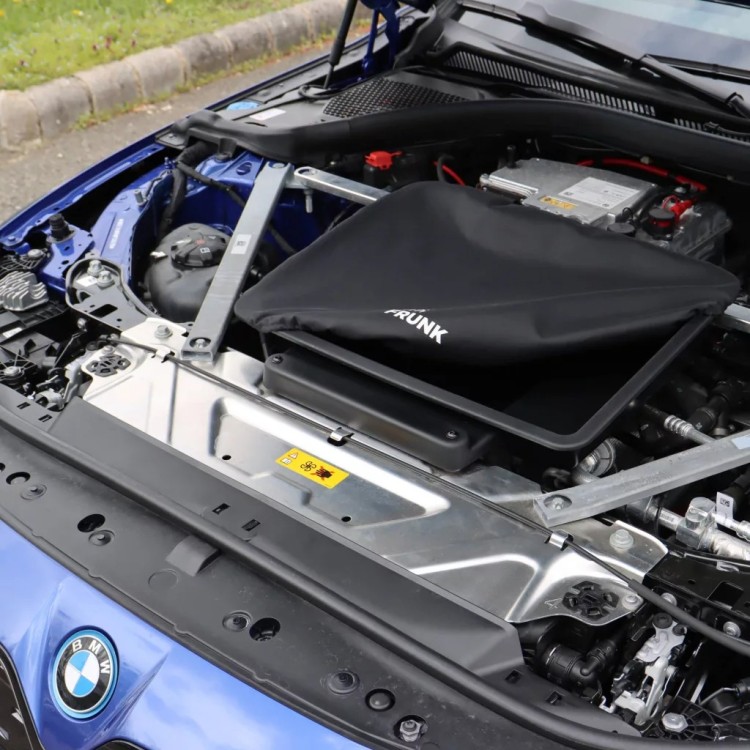 Rati - Frunk BMW i4 eDrive35 eDrive40 2022> με M Sport ανάρτηση πρακτικός Εμπρός Αποθηκευτικός Χώρος 20L για Καλώδια Φόρτισης και Καθημερινή Οργάνωση - 1 Τεμ. (V01916/RT) Rati - Frunk BMW i4 eDrive35 eDrive40 2022> με M Sport ανάρτηση πρακτικός Εμπρός Αποθηκευτικός Χώρος 20L για Καλώδια Φόρτισης και Καθημερινή Οργάνωση - 1 Τεμ. (V01916/RT)